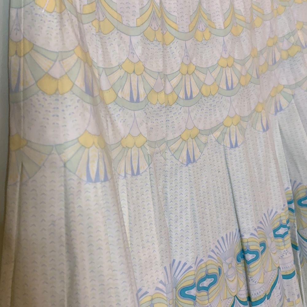 Tahari Pastel pattern Mini pleated skater skirt - Picture 3 of 6